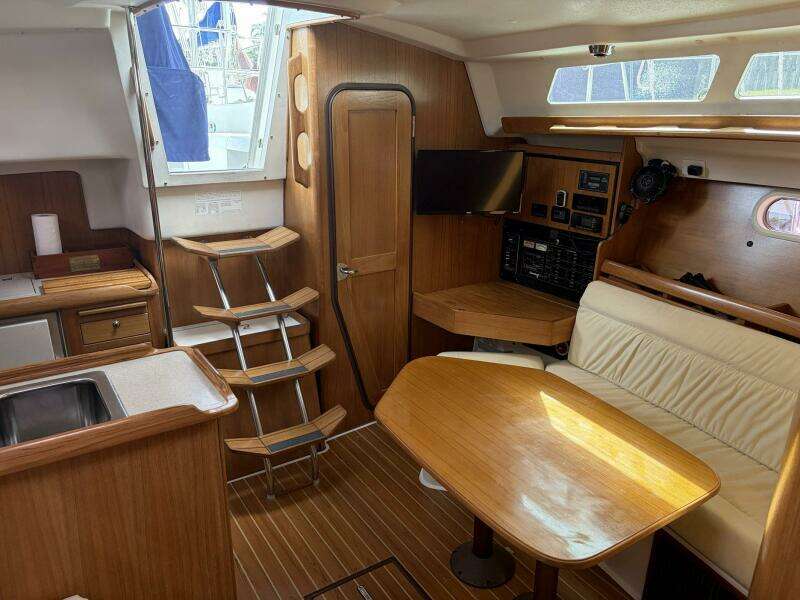 GUINEVERE 36ft Catalina Yacht For Sale