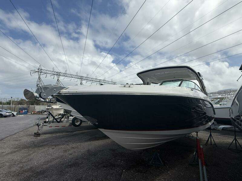 35ft Sea Ray Yacht For Sale