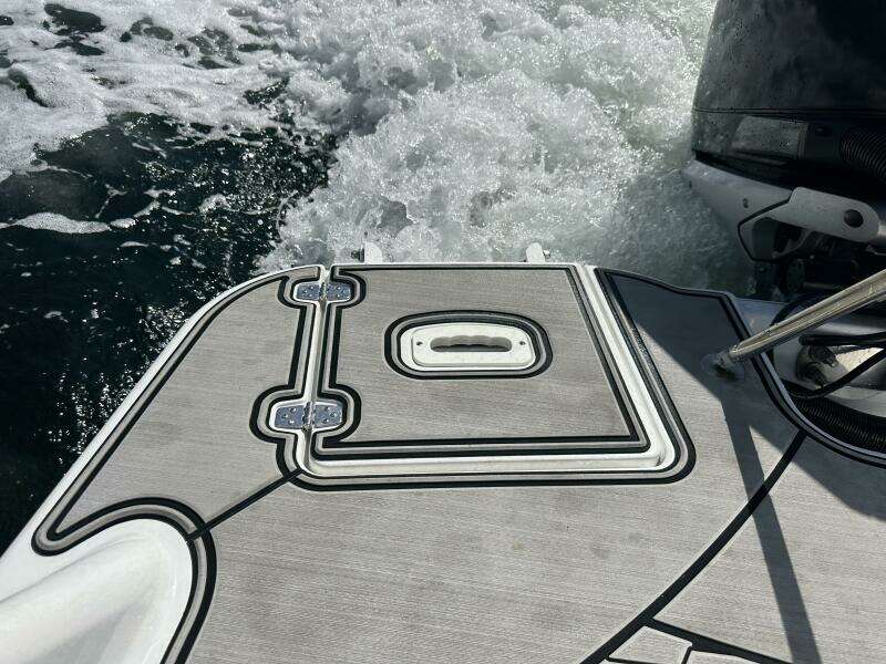 26ft Four Winns Yacht For Sale