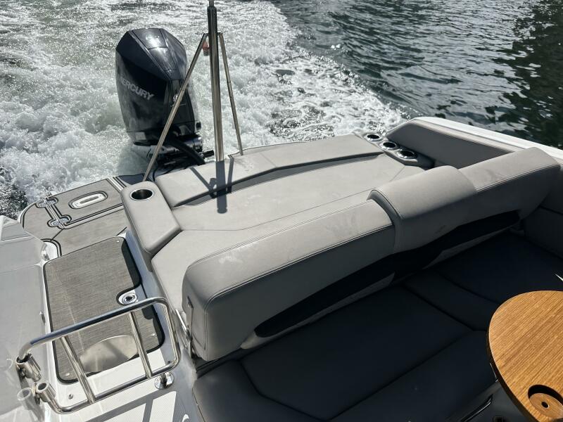 26' 2022 Four Winns HD8 OB