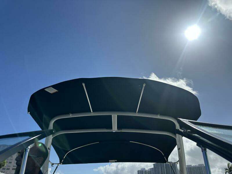 26ft Four Winns Yacht For Sale