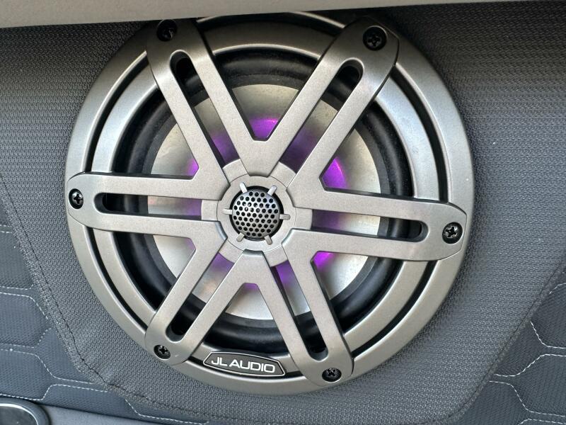 26' 2022 Four Winns HD8 OB