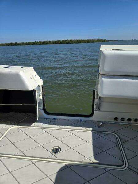 42ft HCB Yacht For Sale