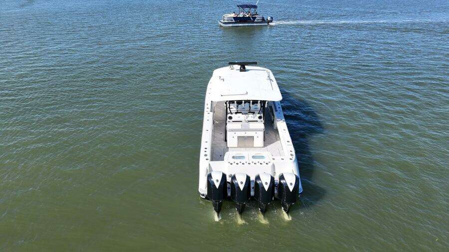 42ft HCB Yacht For Sale