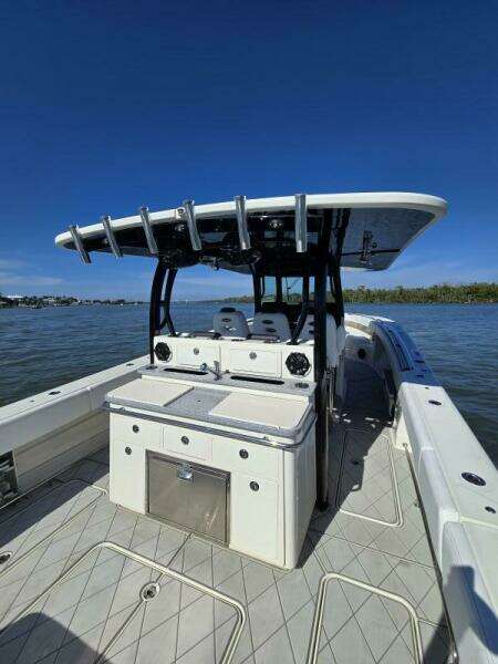 42ft HCB Yacht For Sale