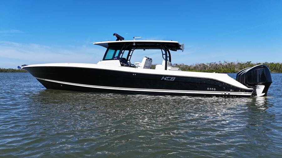 42' 2018 HCB 42 Siesta