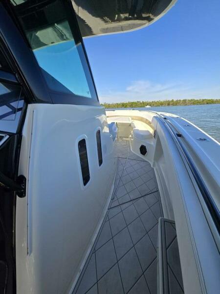 42' 2018 HCB 42 Siesta