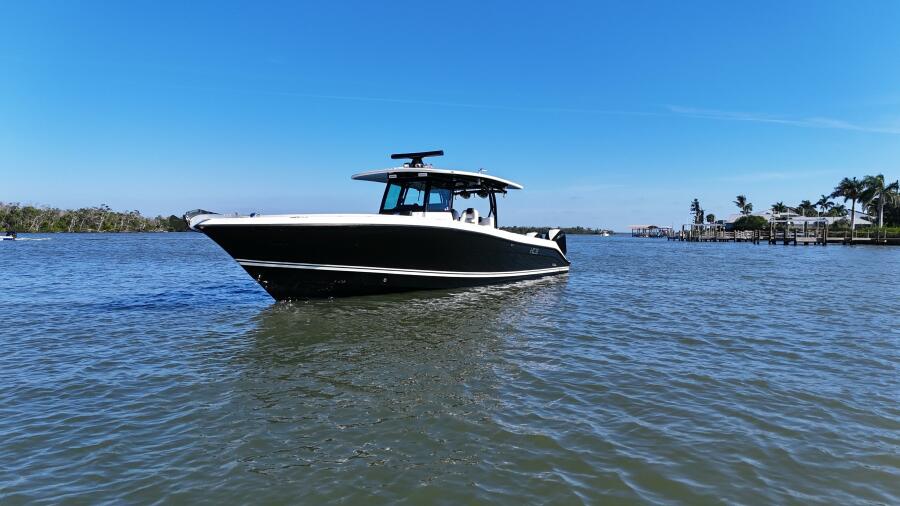 42' 2018 HCB 42 Siesta