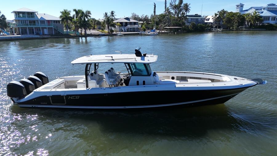 42' 2018 HCB 42 Siesta