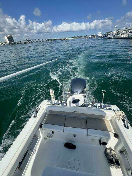 2013 Sea Hunt 234 Ultra