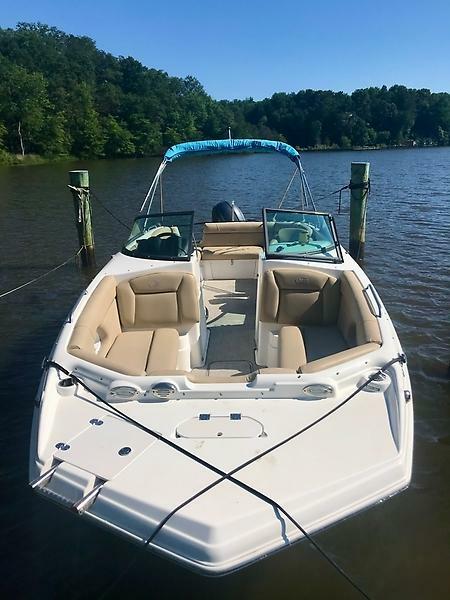 24' 2019 NauticStar 243 DC