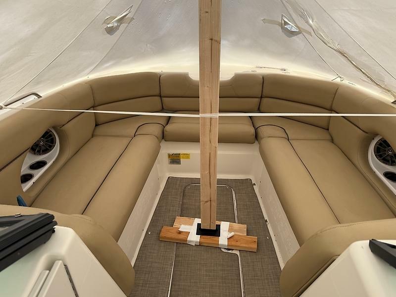 24' 2019 NauticStar 243 DC