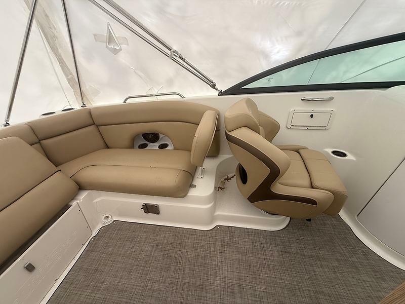 24' 2019 NauticStar 243 DC