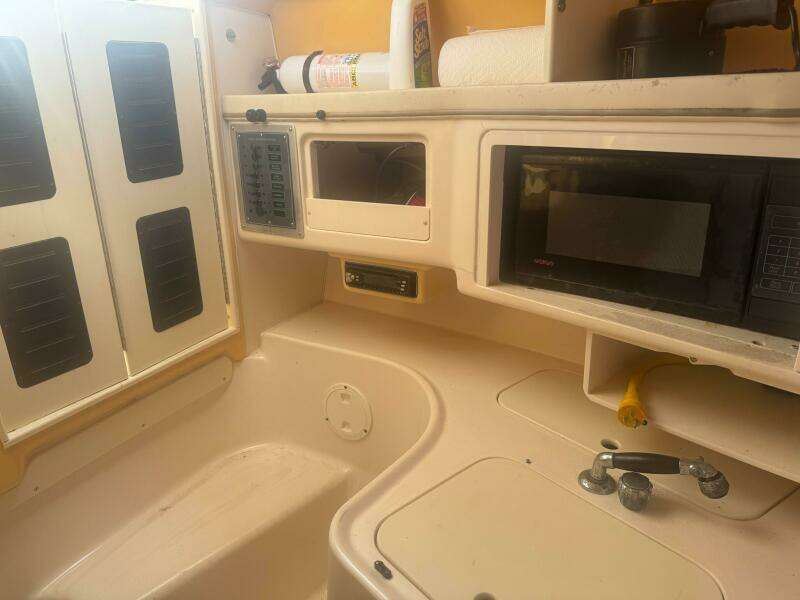 Off Call Too 26ft Grady White Yacht For Sale