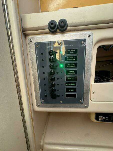 Off Call Too 26ft Grady White Yacht For Sale