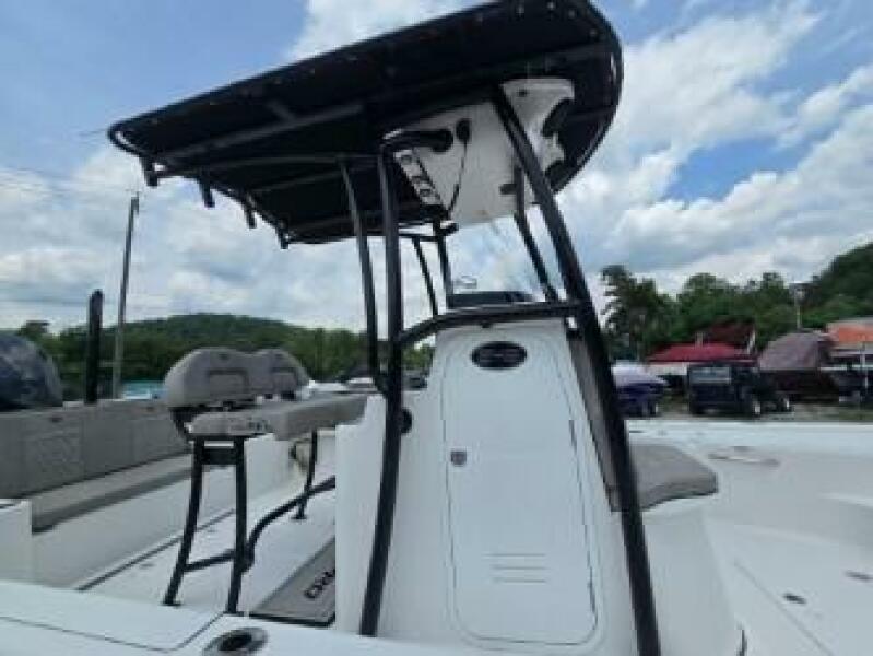 24' 2023 Sea Pro 248 Bay