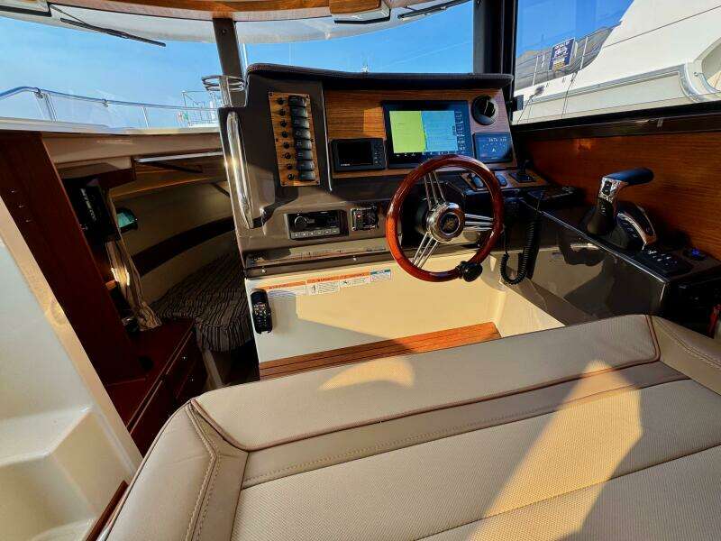 NOODLES 27ft Ranger Tugs Yacht For Sale