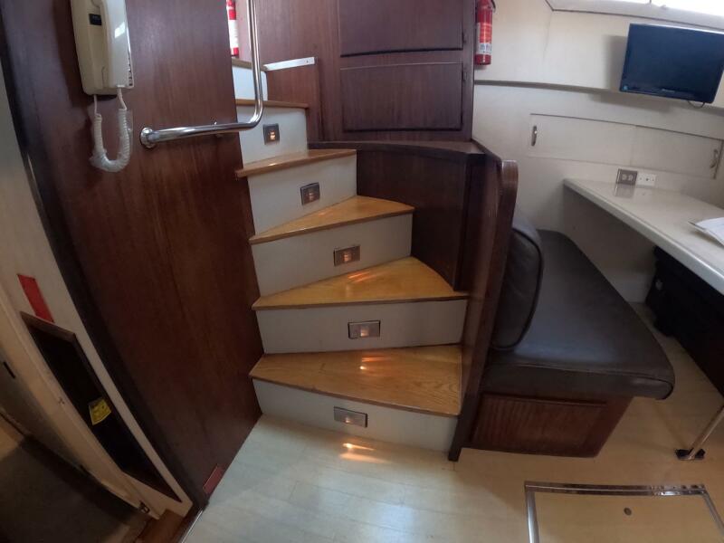 54' 1987 Hatteras 54MY