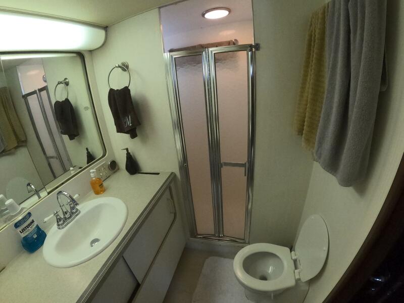 54' 1987 Hatteras 54MY