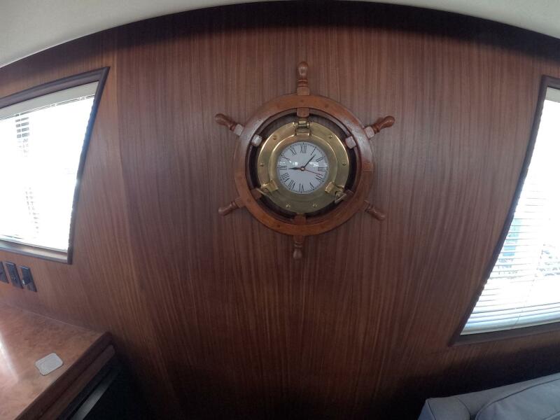 54' 1987 Hatteras 54MY