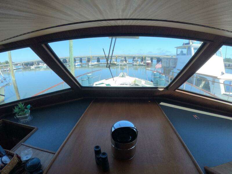 SAINT PAUL 54ft Hatteras Yacht For Sale