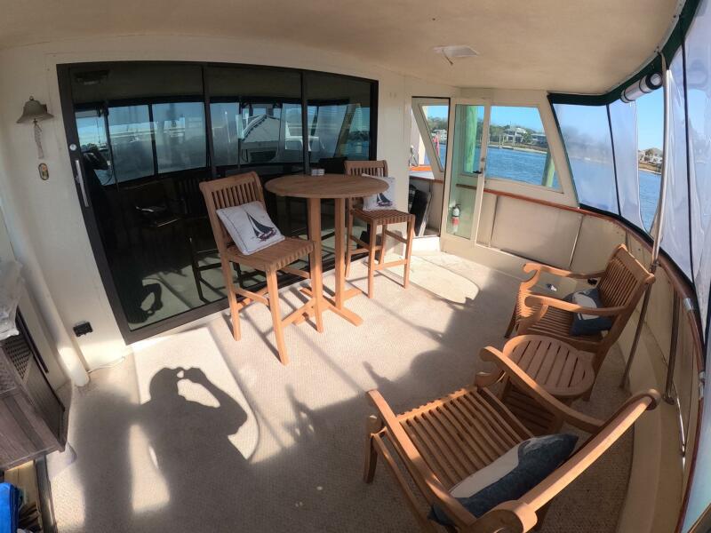 54' 1987 Hatteras 54MY