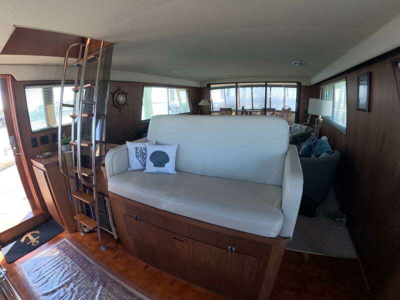 SAINT PAUL 54ft Hatteras Yacht For Sale