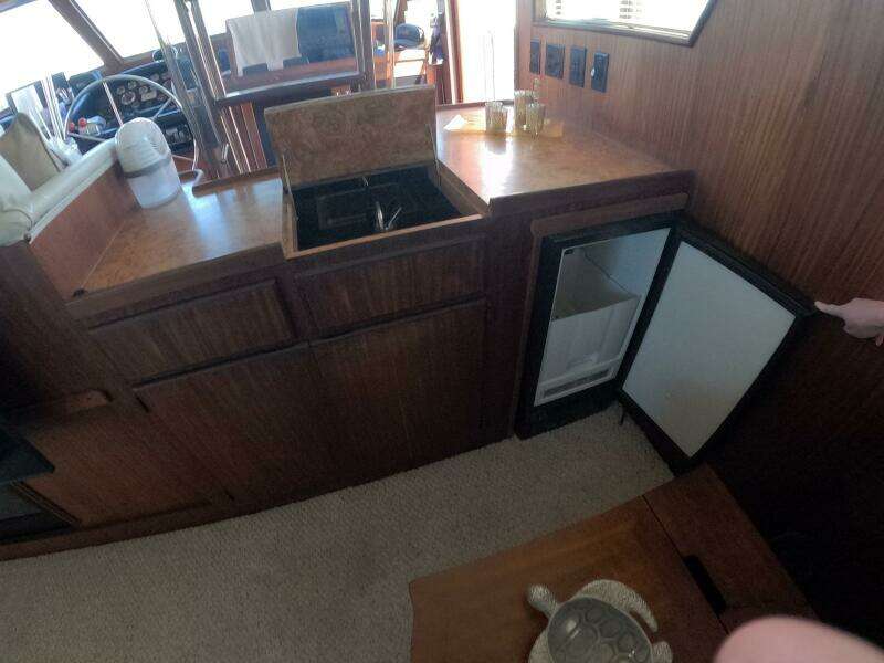 SAINT PAUL 54ft Hatteras Yacht For Sale