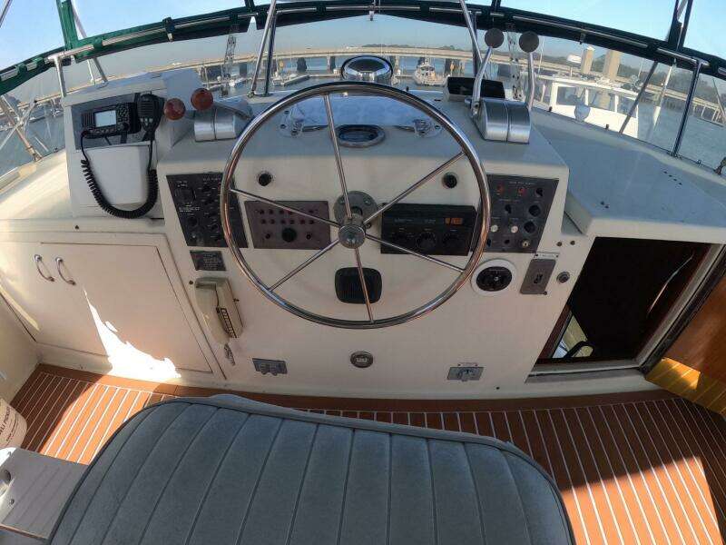 SAINT PAUL 54ft Hatteras Yacht For Sale