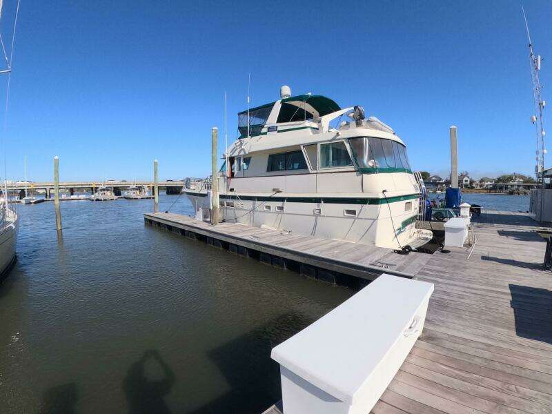 SAINT PAUL 54ft Hatteras Yacht For Sale