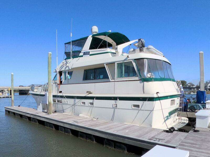 SAINT PAUL 54ft Hatteras Yacht For Sale