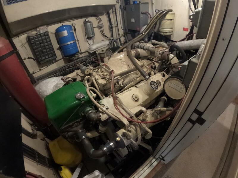 54' 1987 Hatteras 54MY