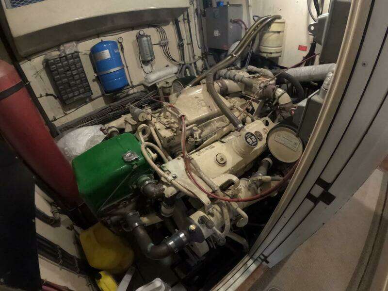 SAINT PAUL 54ft Hatteras Yacht For Sale