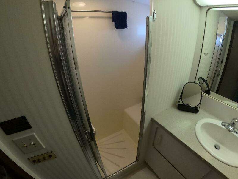 SAINT PAUL 54ft Hatteras Yacht For Sale