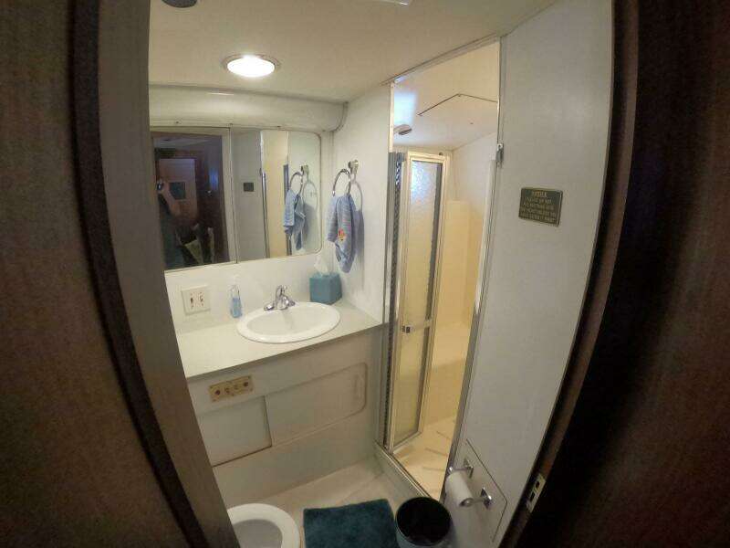 SAINT PAUL 54ft Hatteras Yacht For Sale