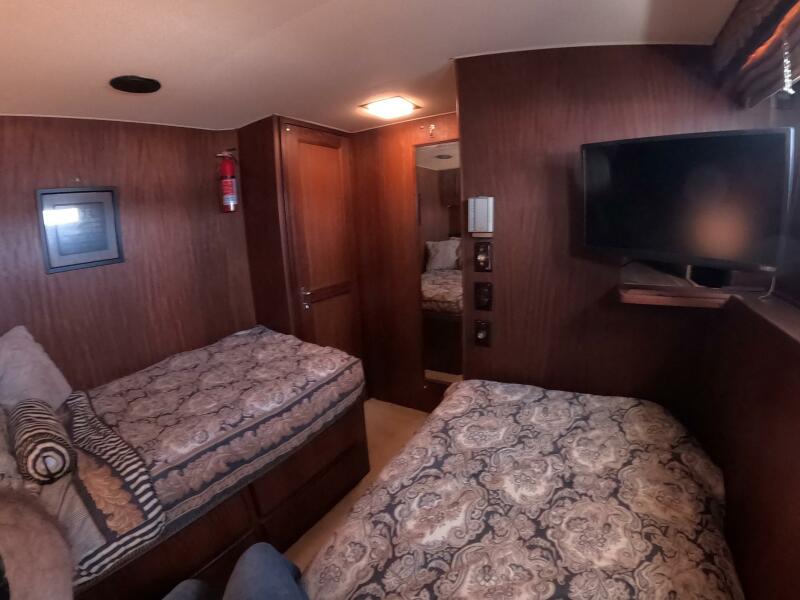 54' 1987 Hatteras 54MY