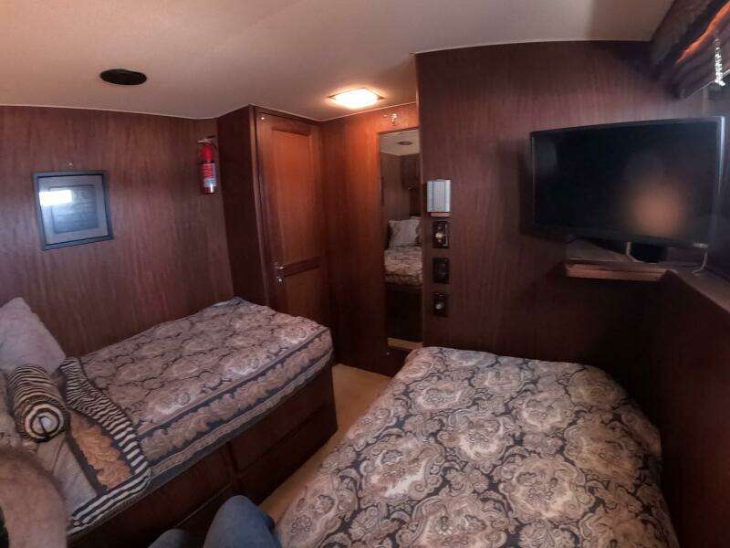 SAINT PAUL 54ft Hatteras Yacht For Sale