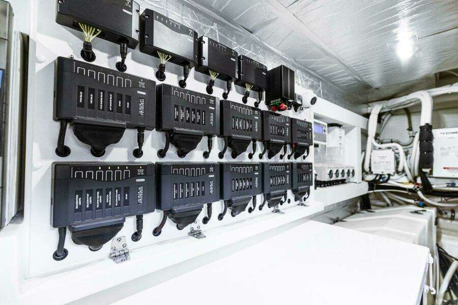 Frivolous 54ft Riviera Yacht For Sale