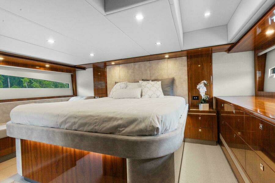 Frivolous 54ft Riviera Yacht For Sale