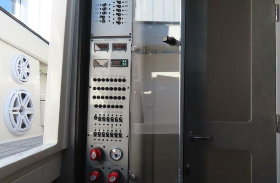 53' 2018 HCB 53 Suenos