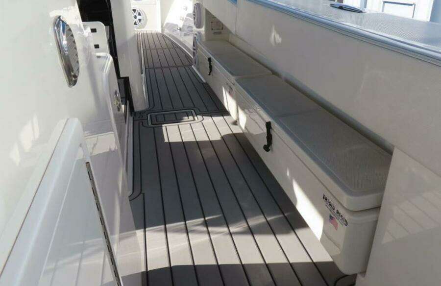 53ft HCB Yacht For Sale