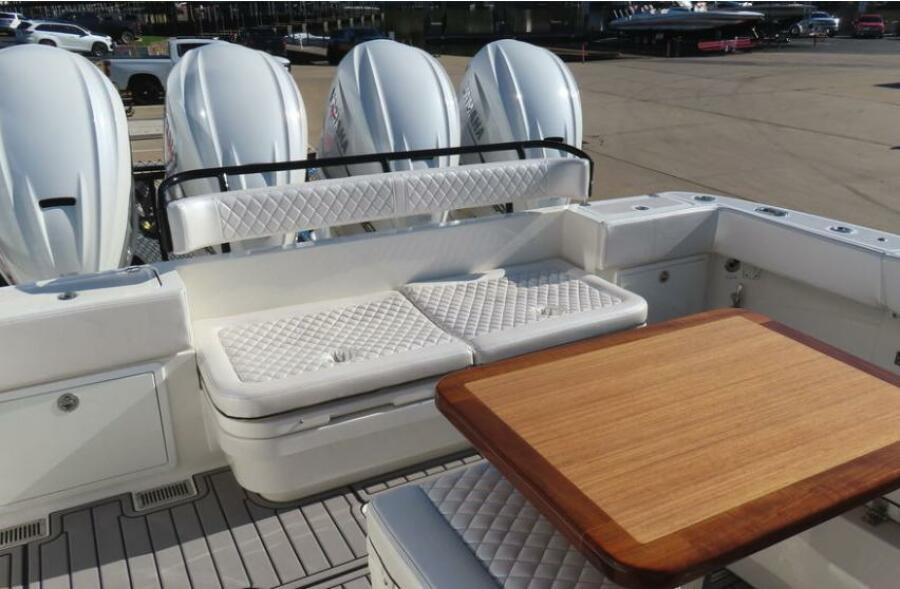 53' 2018 HCB 53 Suenos