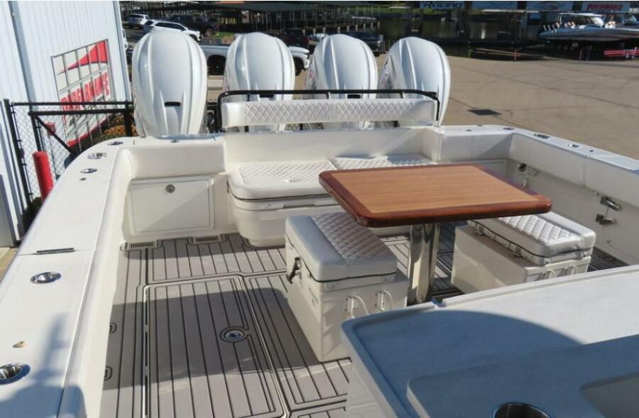 53' 2018 HCB 53 Suenos