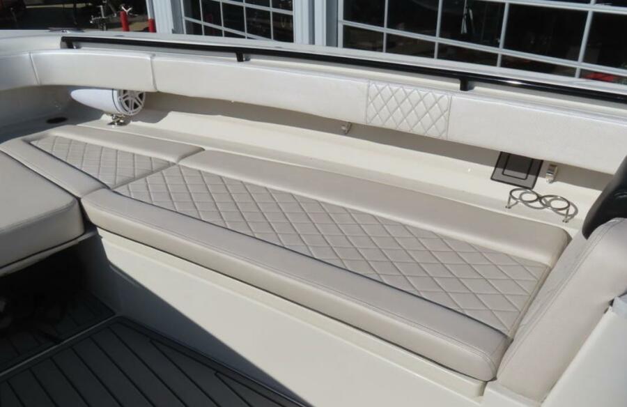 53' 2018 HCB 53 Suenos