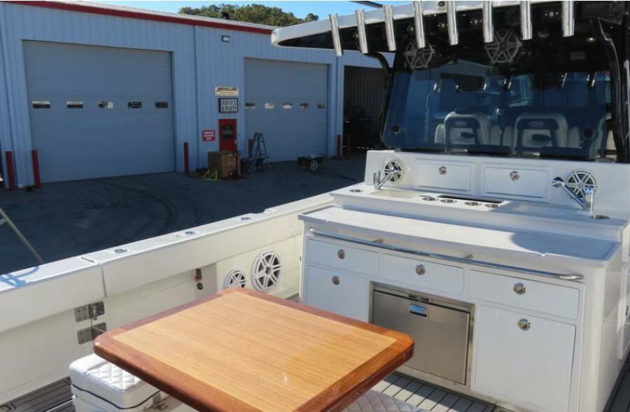 53' 2018 HCB 53 Suenos