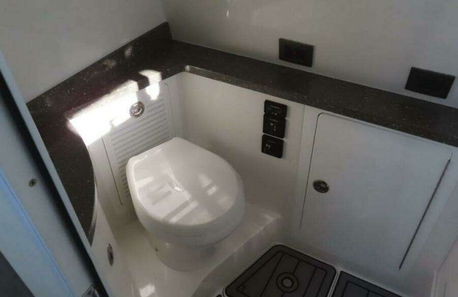 53ft HCB Yacht For Sale