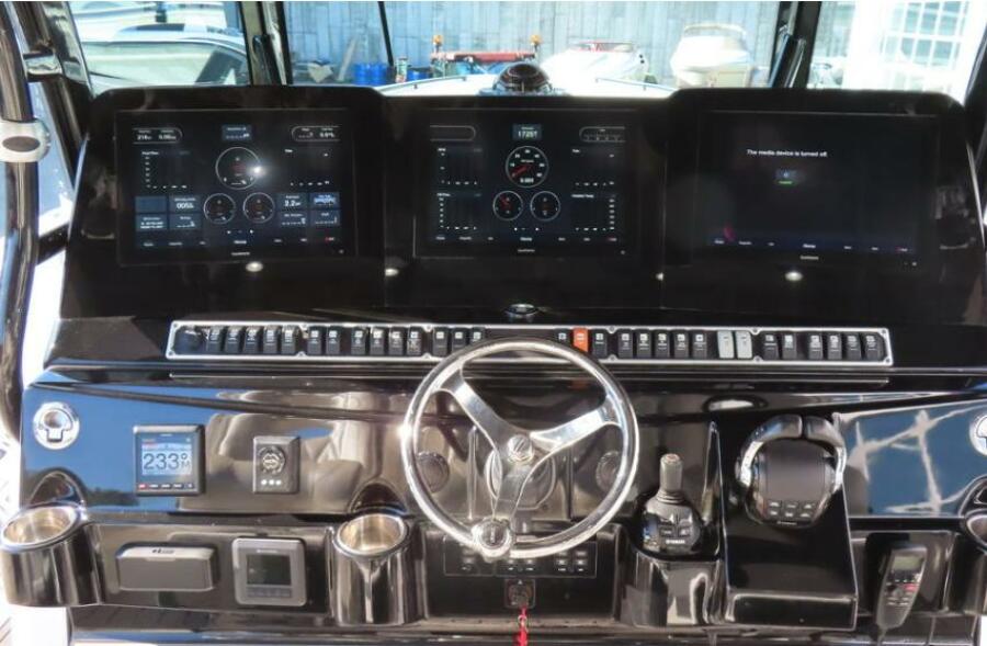 53' 2018 HCB 53 Suenos