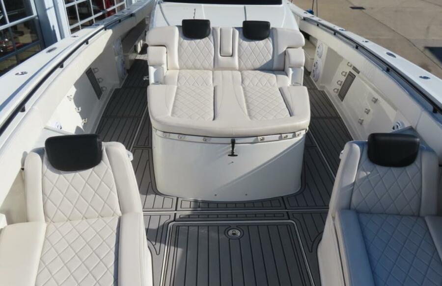 53' 2018 HCB 53 Suenos