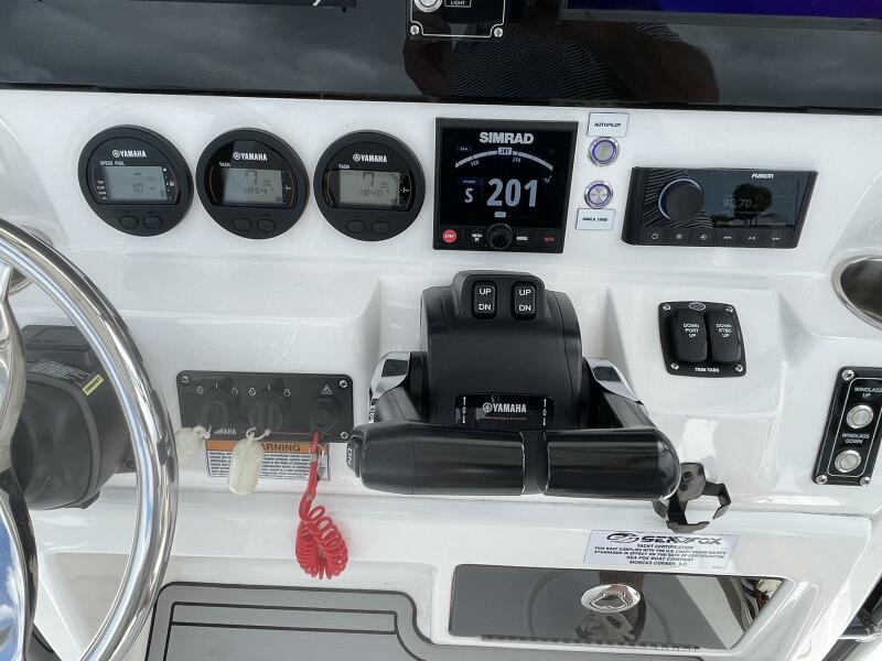 26' 2023 Sea Fox 268 Commander