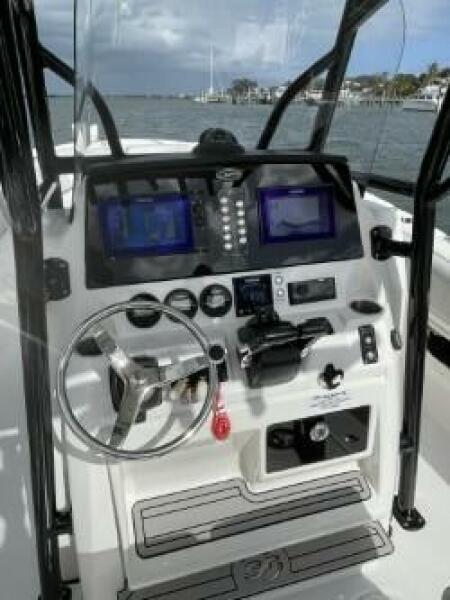 26' 2023 Sea Fox 268 Commander